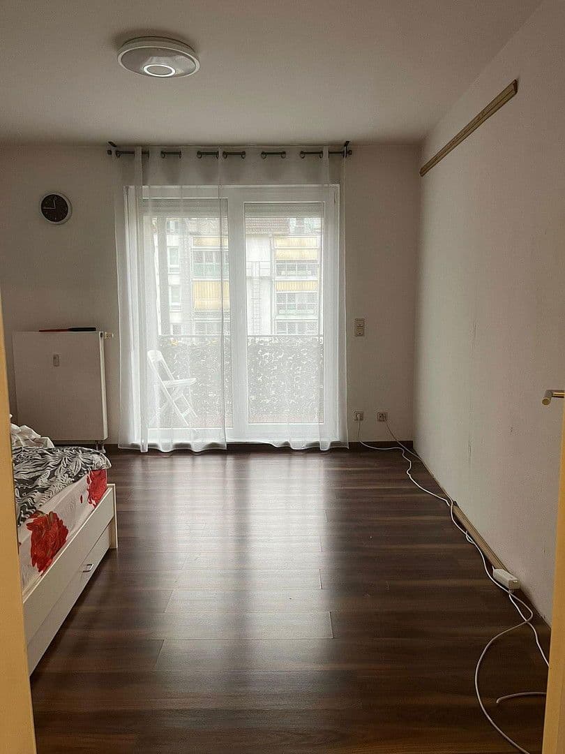 Prodej bytu 3+1 84 m², Wiesbaden-Biebrich, Hessen Prodej bytu 3+1 84 m², Wiesbaden-Biebrich, Hessen