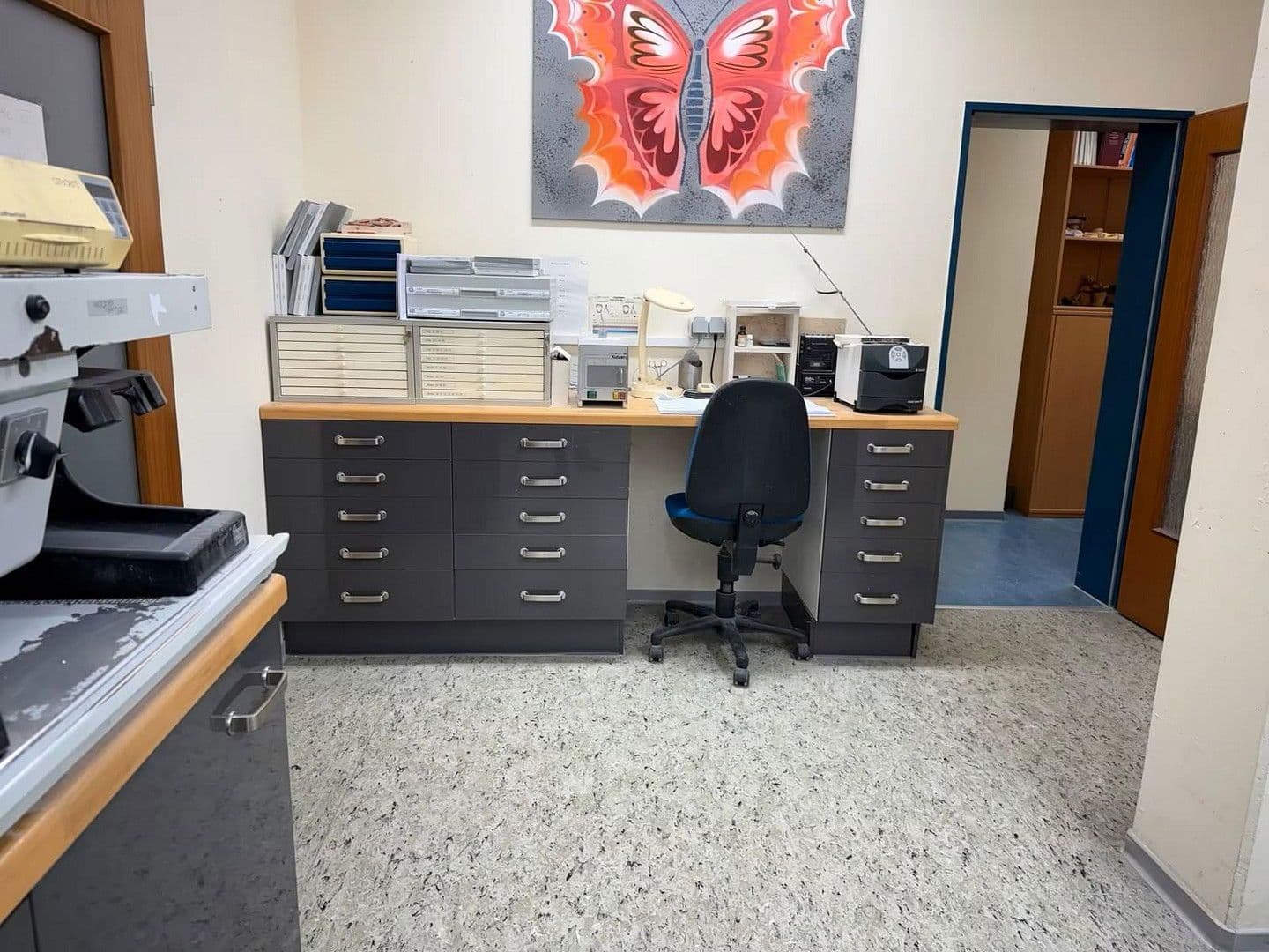 Pronájem kanceláře 230 m², Wilhelmshaven, Dolní Sasko Pronájem kanceláře 230 m², Wilhelmshaven, Dolní Sasko