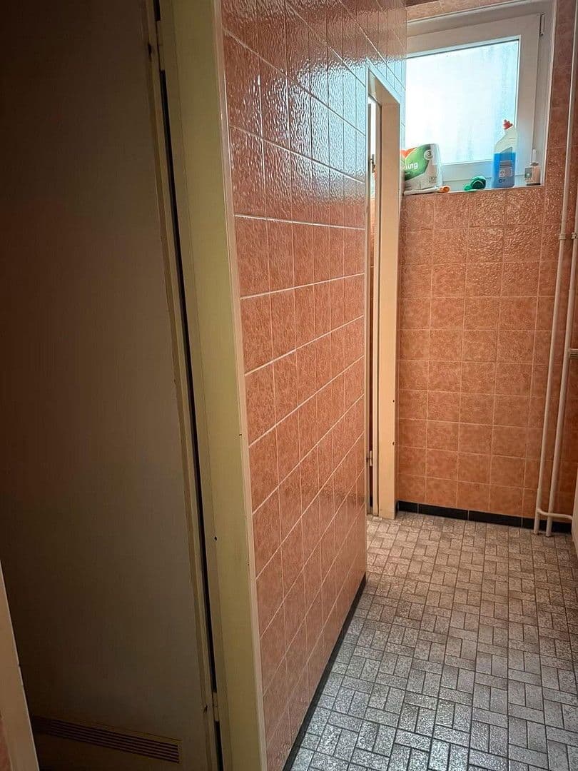 Pronájem kanceláře 230 m², Wilhelmshaven, Dolní Sasko Pronájem kanceláře 230 m², Wilhelmshaven, Dolní Sasko