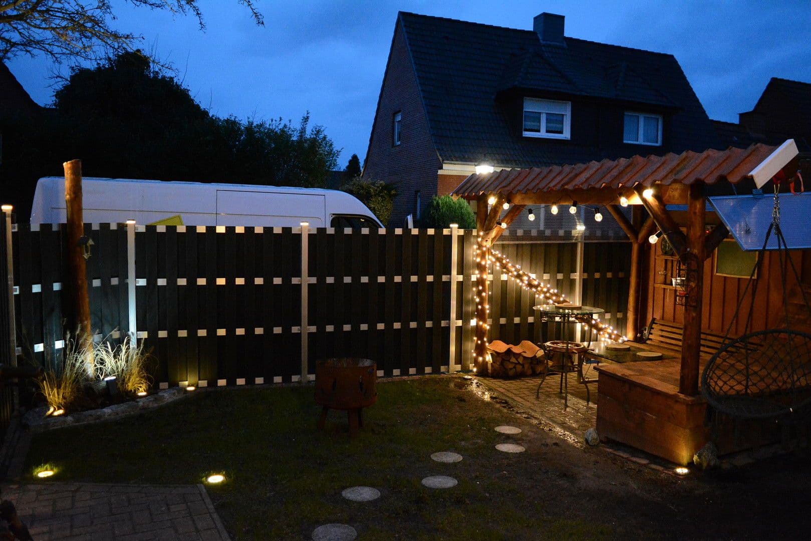 Prodej domu 90 m², pozemek 300 m², Emden, Dolní Sasko Prodej domu 90 m², pozemek 300 m², Emden, Dolní Sasko