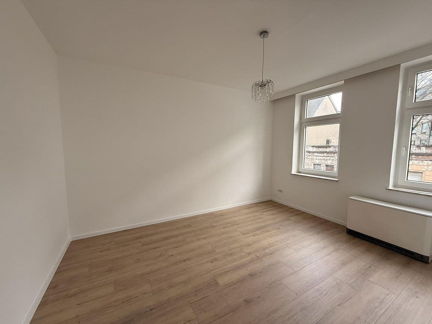 Pronájem bytu 2+1 38 m², Oberdorfstr. 68, Essen, Severní Porýní-Vestfálsko Pronájem bytu 2+1 38 m², Oberdorfstr. 68, Essen, Severní Porýní-Vestfálsko