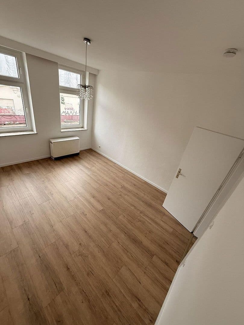 Pronájem bytu 2+1 38 m², Oberdorfstr. 68, Essen, Severní Porýní-Vestfálsko Pronájem bytu 2+1 38 m², Oberdorfstr. 68, Essen, Severní Porýní-Vestfálsko