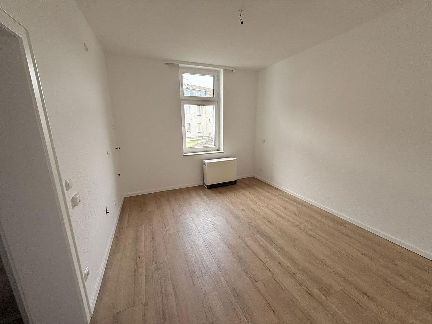 Pronájem bytu 2+1 38 m², Oberdorfstr. 68, Essen, Severní Porýní-Vestfálsko Pronájem bytu 2+1 38 m², Oberdorfstr. 68, Essen, Severní Porýní-Vestfálsko