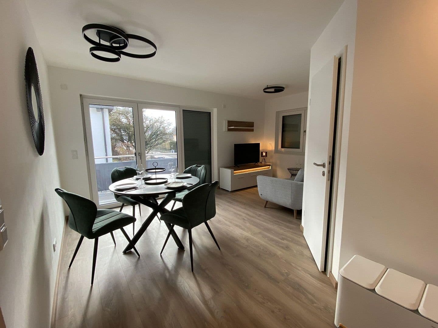 Pronájem bytu 2+1 39 m², Eversbuschstraße, München, Bavorsko Pronájem bytu 2+1 39 m², Eversbuschstraße, München, Bavorsko