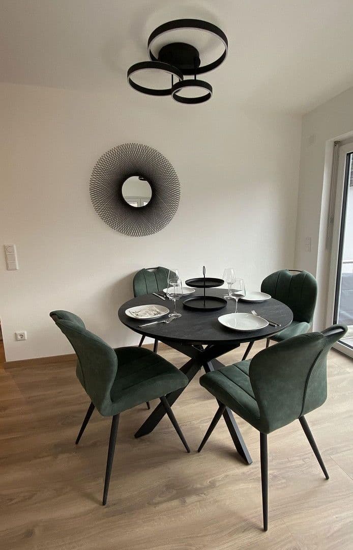 Pronájem bytu 2+1 39 m², Eversbuschstraße, München, Bavorsko Pronájem bytu 2+1 39 m², Eversbuschstraße, München, Bavorsko