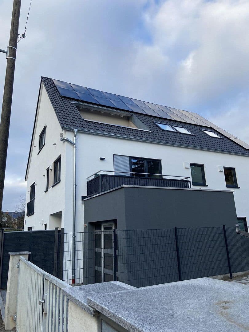 Pronájem bytu 2+1 39 m², Eversbuschstraße, München, Bavorsko Pronájem bytu 2+1 39 m², Eversbuschstraße, München, Bavorsko