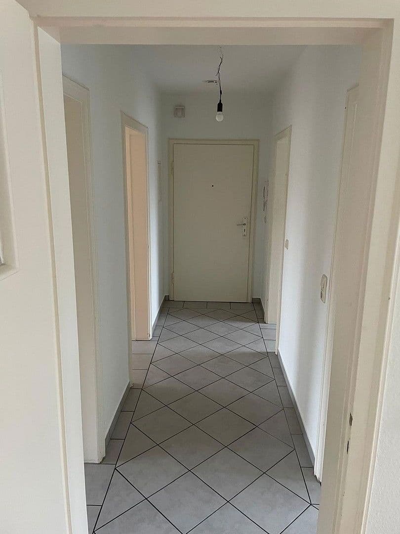 Pronájem bytu 3+1 62 m², Klaus-Groth-Straße 50, Lüneburg, Dolní Sasko Pronájem bytu 3+1 62 m², Klaus-Groth-Straße 50, Lüneburg, Dolní Sasko