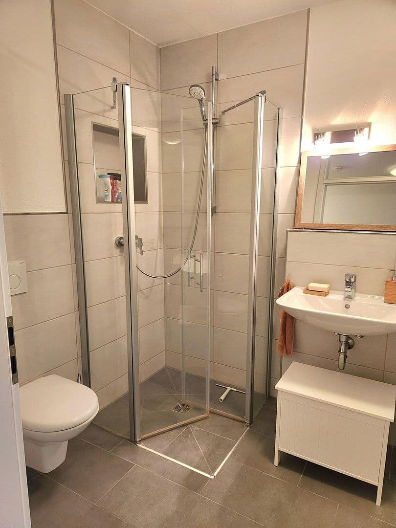 Pronájem bytu 2+1 66 m², Industriestrasse, Ergoldsbach, Bavorsko Pronájem bytu 2+1 66 m², Industriestrasse, Ergoldsbach, Bavorsko