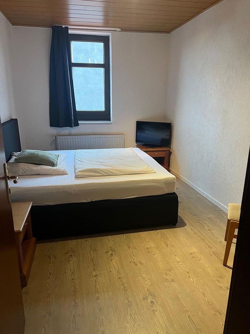 Pronájem bytu 300 m², Lindenstraße 7, Walschleben, Durynsko Pronájem bytu 300 m², Lindenstraße 7, Walschleben, Durynsko