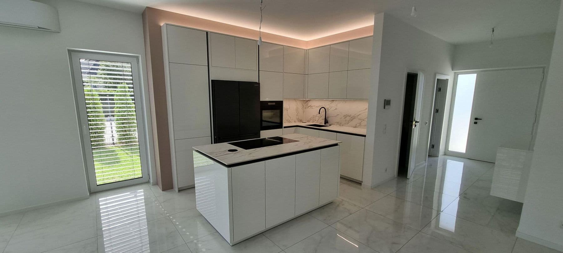 Prodej domu 122 m², pozemek 305 m², Klagenfurt am Wörthersee, Korutany Prodej domu 122 m², pozemek 305 m², Klagenfurt am Wörthersee, Korutany