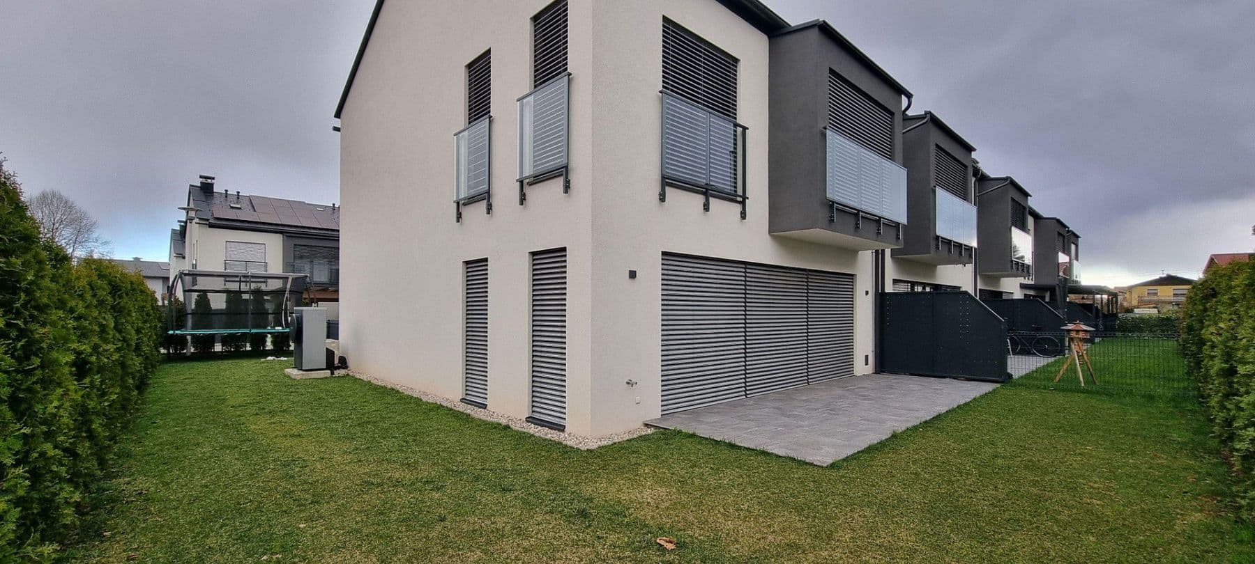 Prodej domu 122 m², pozemek 305 m², Klagenfurt am Wörthersee, Korutany Prodej domu 122 m², pozemek 305 m², Klagenfurt am Wörthersee, Korutany