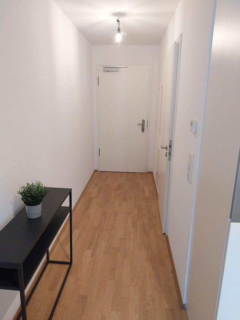 Pronájem bytu 1+1 24 m², Rudower Chaussee 32, Berlin, Berlín Pronájem bytu 1+1 24 m², Rudower Chaussee 32, Berlin, Berlín