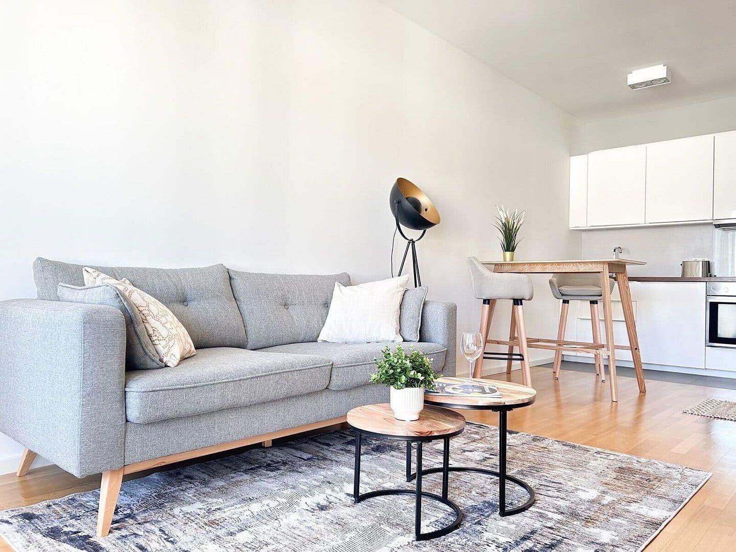 Prodej bytu 2+1 56 m², Berlin, Berlín Prodej bytu 2+1 56 m², Berlin, Berlín