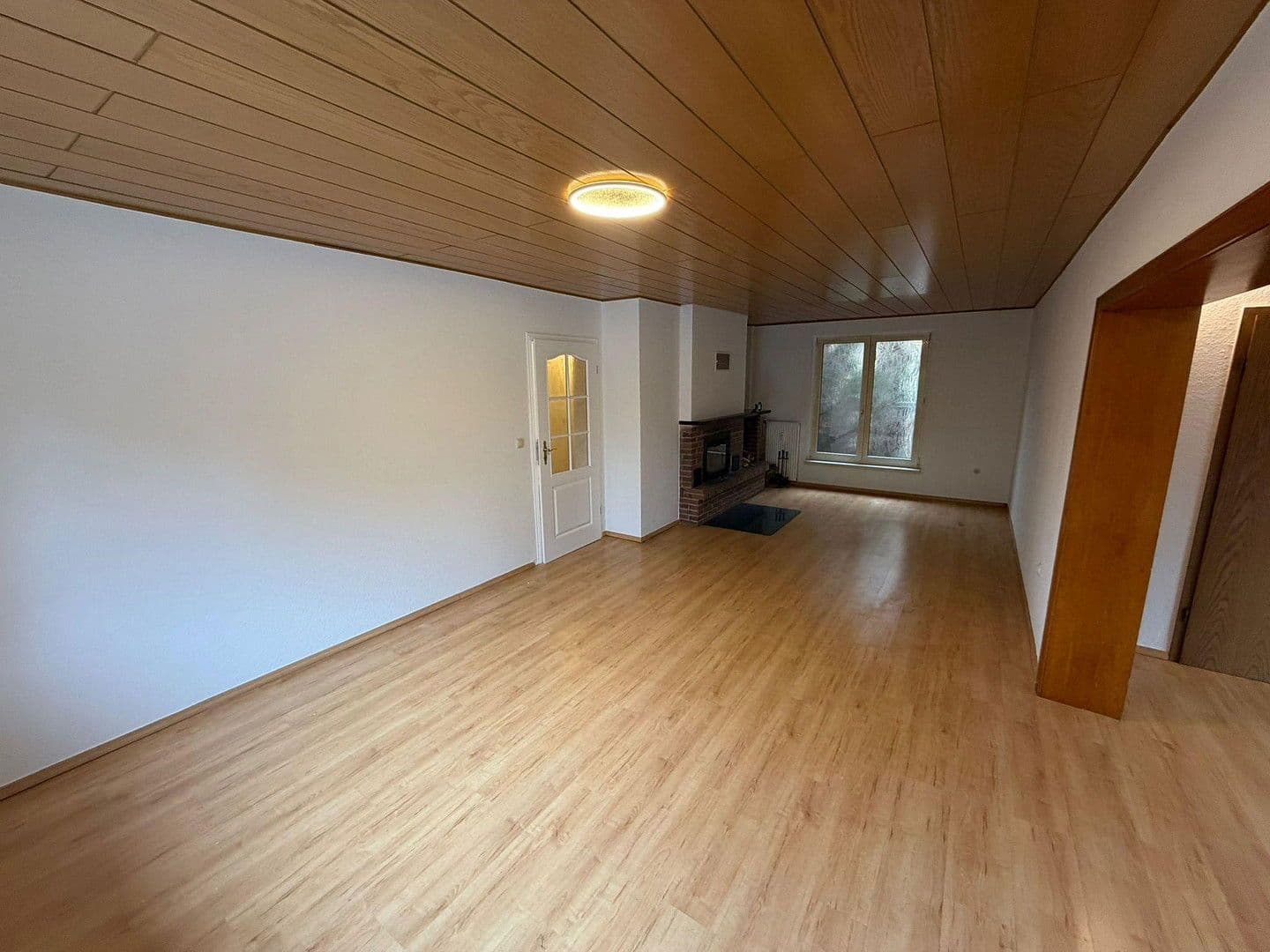 Pronájem bytu 2+kk 90 m², Gifhorn, Dolní Sasko Pronájem bytu 2+kk 90 m², Gifhorn, Dolní Sasko