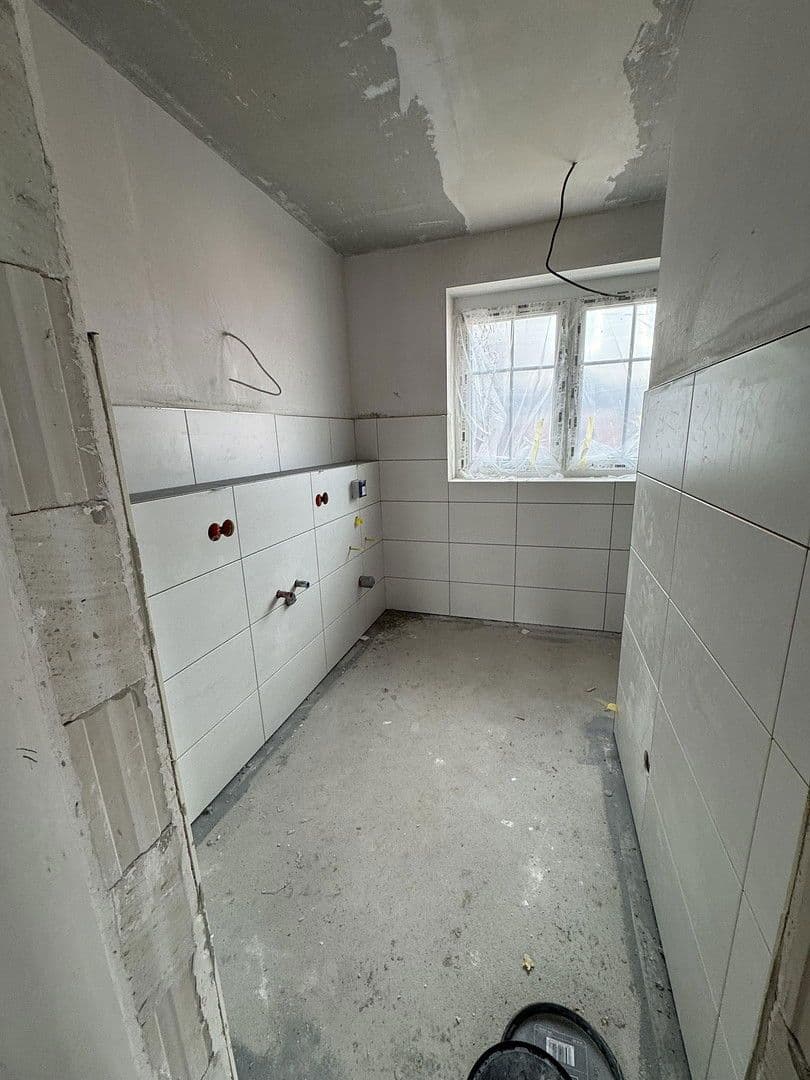 Pronájem bytu 3+1 88 m², Hauptstr. 6, Brackel, Dolní Sasko Pronájem bytu 3+1 88 m², Hauptstr. 6, Brackel, Dolní Sasko