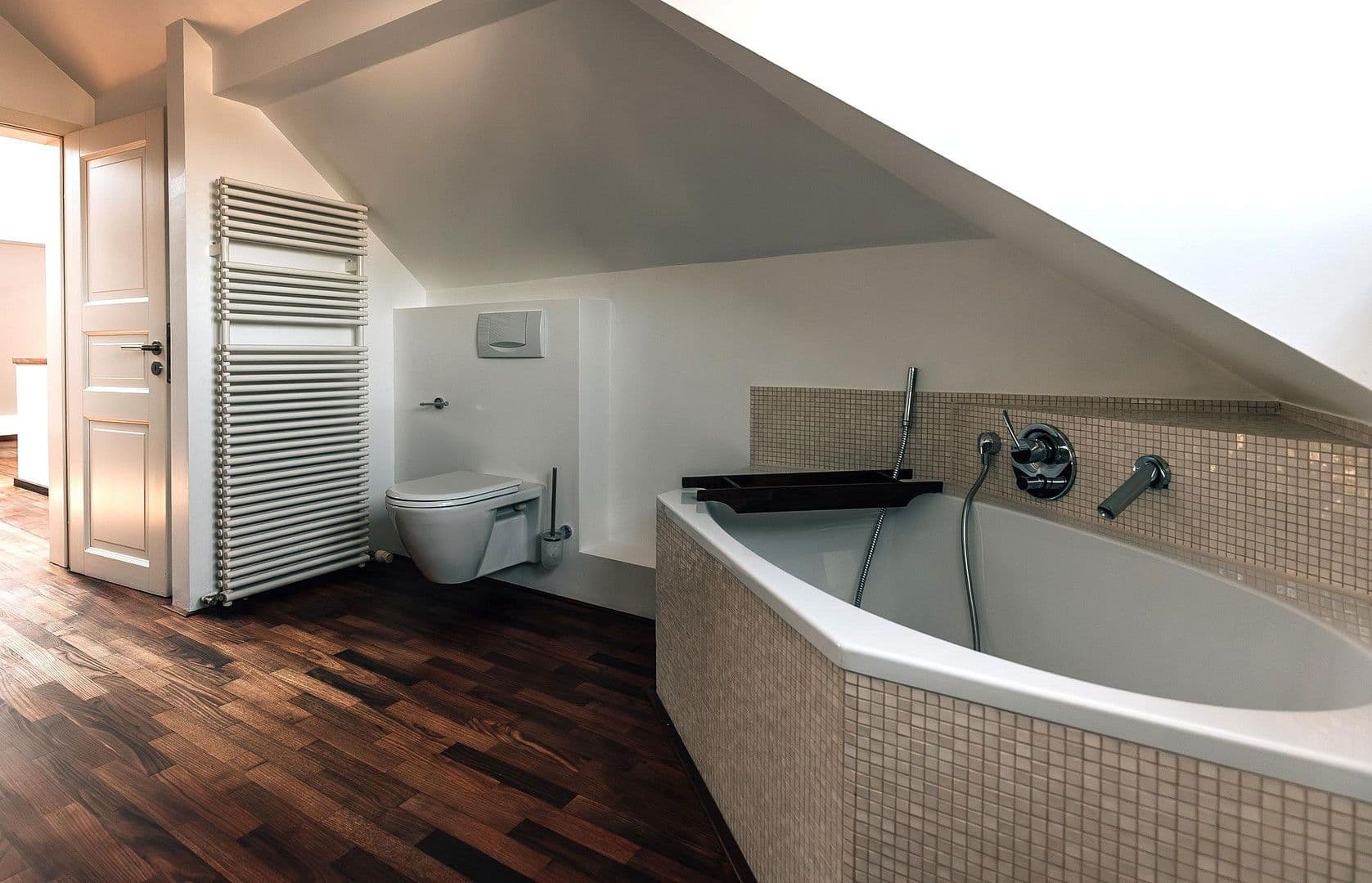 Prodej bytu 4+1 135 m², München, Bavorsko Prodej bytu 4+1 135 m², München, Bavorsko