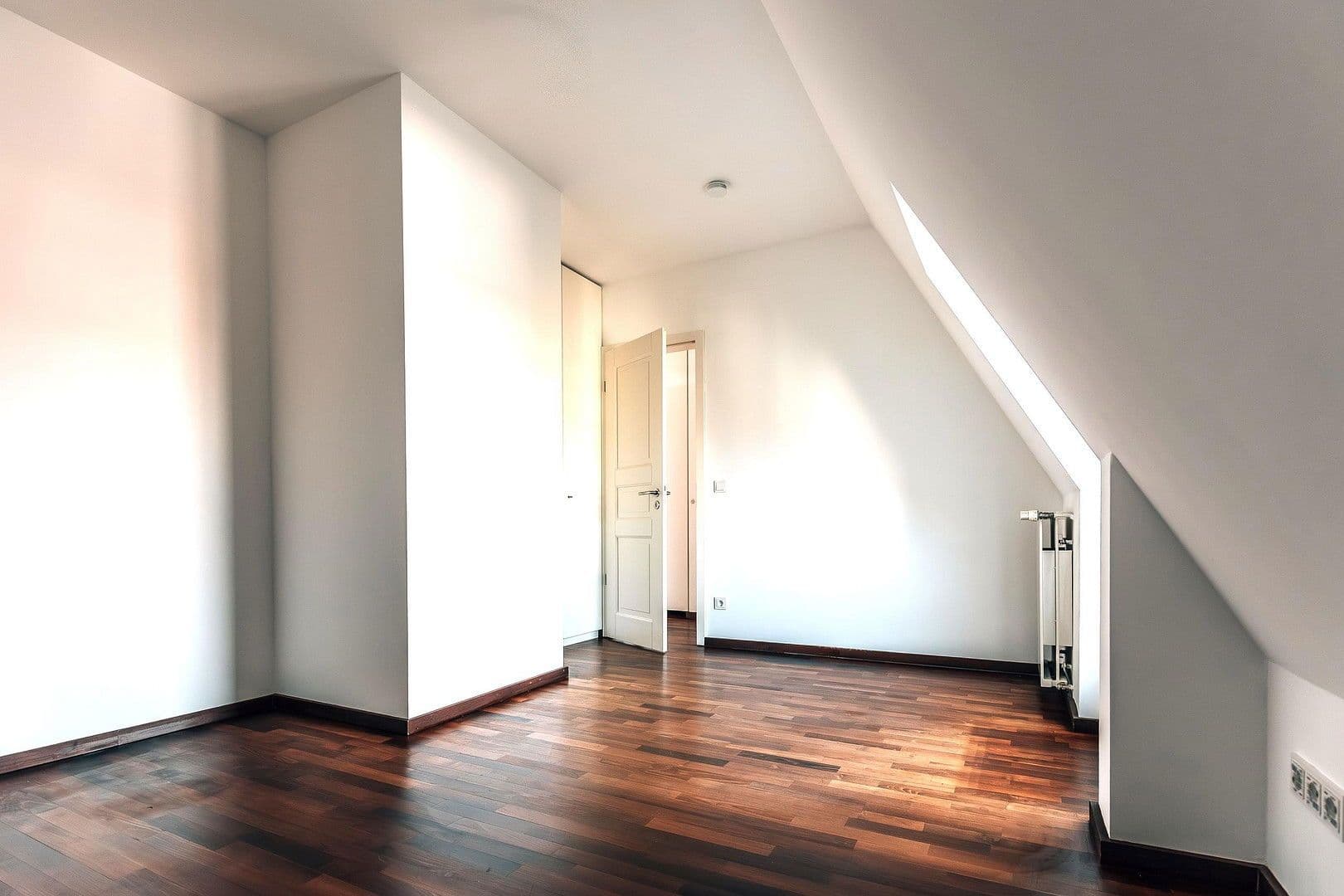Prodej bytu 4+1 135 m², München, Bavorsko Prodej bytu 4+1 135 m², München, Bavorsko