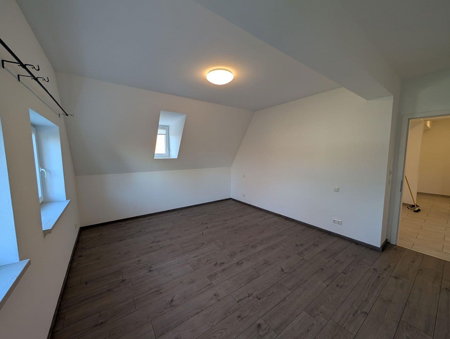 Pronájem bytu 2+1 82 m², Haidenburger Straße 23, Aidenbach, Bavorsko Pronájem bytu 2+1 82 m², Haidenburger Straße 23, Aidenbach, Bavorsko