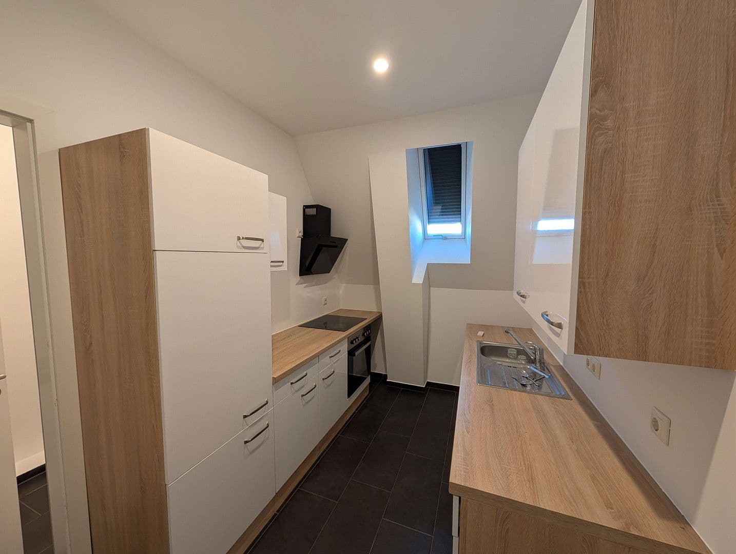 Pronájem bytu 2+1 82 m², Haidenburger Straße 23, Aidenbach, Bavorsko Pronájem bytu 2+1 82 m², Haidenburger Straße 23, Aidenbach, Bavorsko