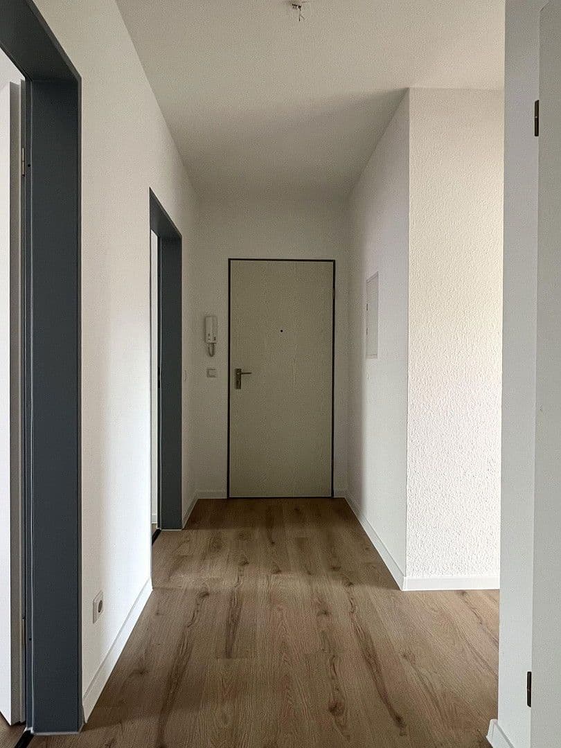 Pronájem bytu 2+1 54 m², Peter-Schmohl-Straße 3a, Freiberg, Sasko Pronájem bytu 2+1 54 m², Peter-Schmohl-Straße 3a, Freiberg, Sasko