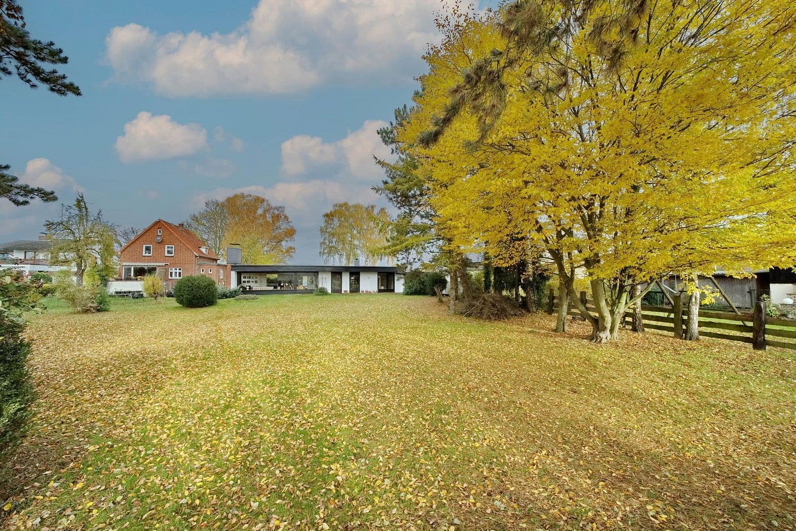 Prodej domu 156 m², pozemek 1.559 m², Hamburg-Curslack, Hamburg Prodej domu 156 m², pozemek 1.559 m², Hamburg-Curslack, Hamburg