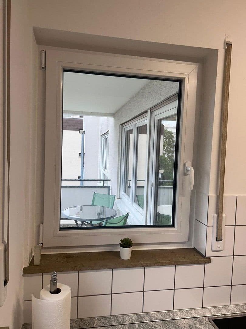 Pronájem bytu 2+1 59 m², Stuttgart, Bádensko-Württembersko Pronájem bytu 2+1 59 m², Stuttgart, Bádensko-Württembersko