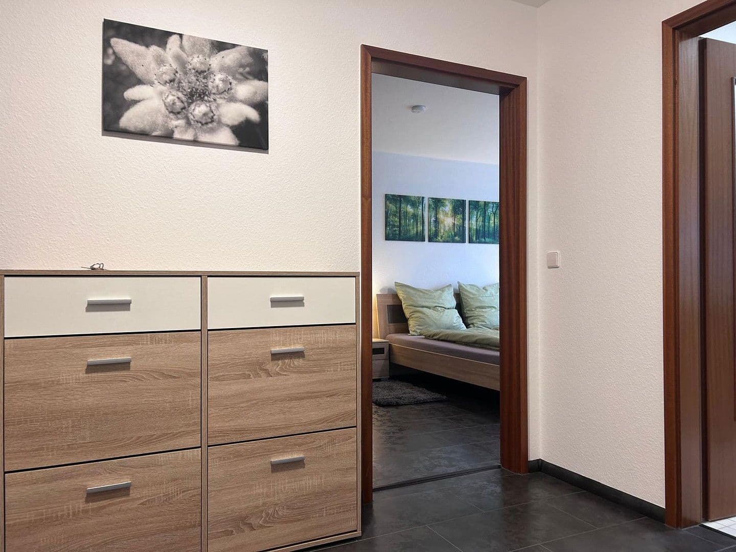 Pronájem bytu 2+1 59 m², Stuttgart, Bádensko-Württembersko Pronájem bytu 2+1 59 m², Stuttgart, Bádensko-Württembersko