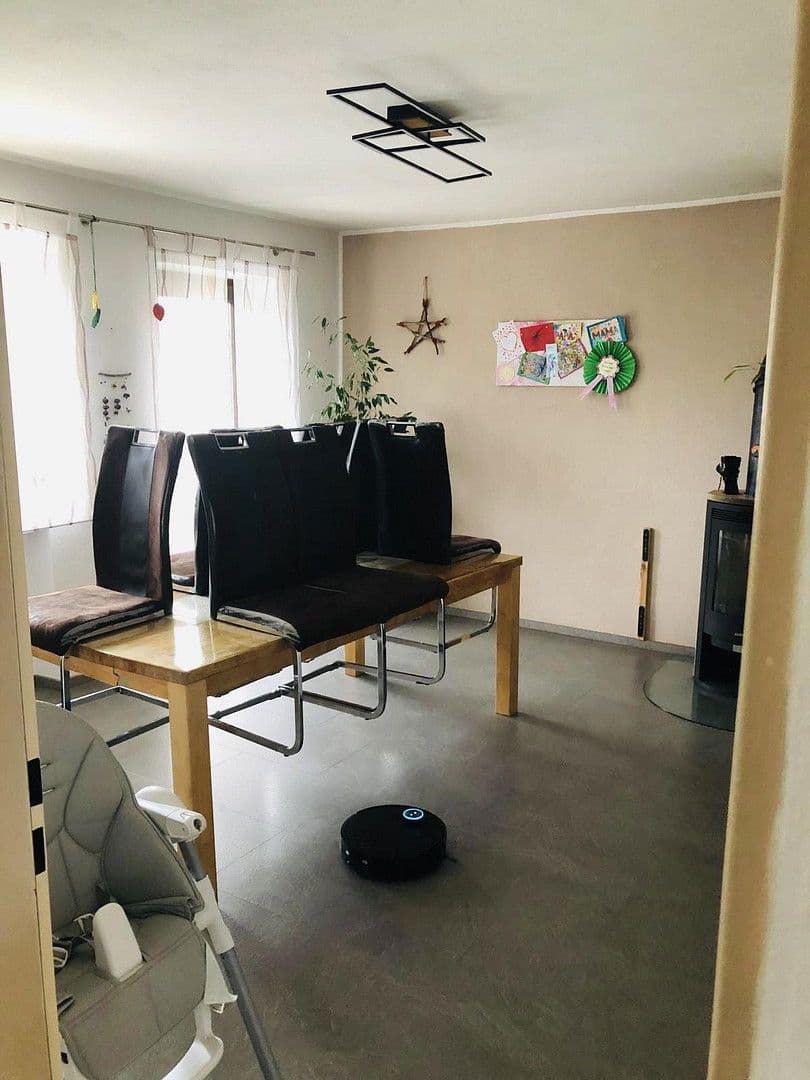 Prodej domu 200 m², pozemek 1.100 m², Tittling, Bavorsko Prodej domu 200 m², pozemek 1.100 m², Tittling, Bavorsko