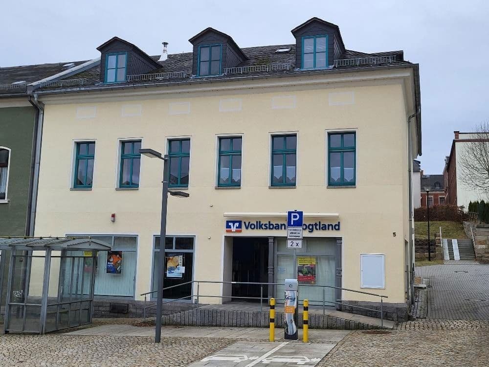 Pronájem bytu 3+1 108 m², Markt 5, Treuen, Sasko Pronájem bytu 3+1 108 m², Markt 5, Treuen, Sasko