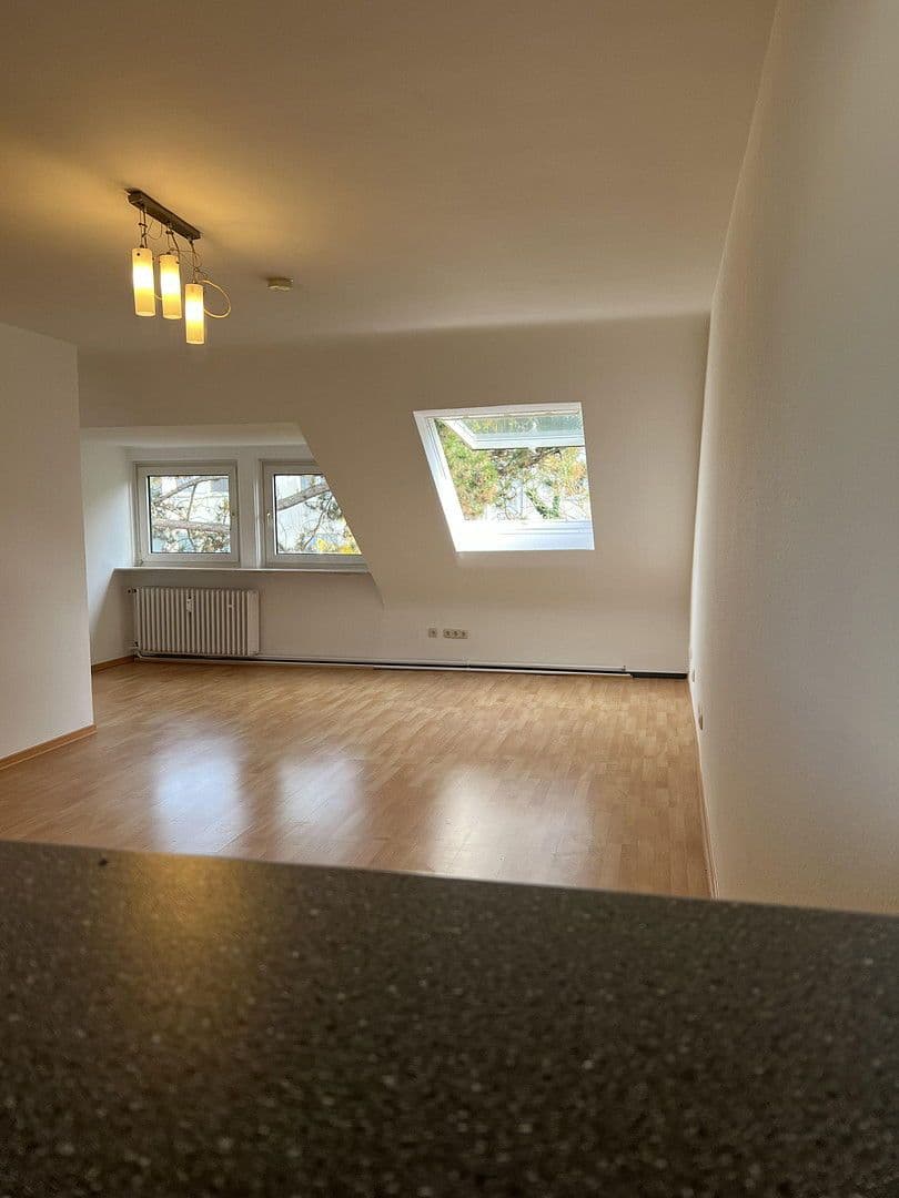 Pronájem bytu 1+1 50 m², Felsingstraße, Darmstadt, Hessen Pronájem bytu 1+1 50 m², Felsingstraße, Darmstadt, Hessen