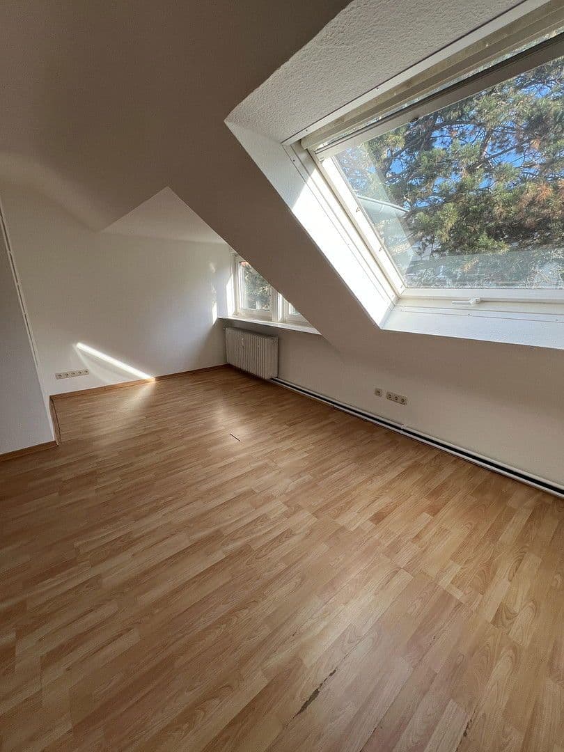Pronájem bytu 1+1 50 m², Felsingstraße, Darmstadt, Hessen Pronájem bytu 1+1 50 m², Felsingstraße, Darmstadt, Hessen