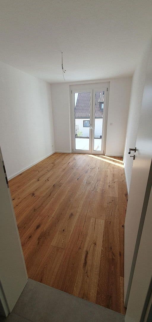 Pronájem bytu 4+1 91 m², Grafenau, Bádensko-Württembersko Pronájem bytu 4+1 91 m², Grafenau, Bádensko-Württembersko