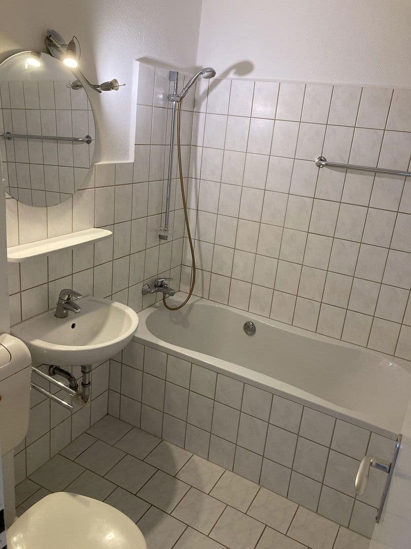 Pronájem bytu 2+1 42 m², Helmstedt, Dolní Sasko Pronájem bytu 2+1 42 m², Helmstedt, Dolní Sasko