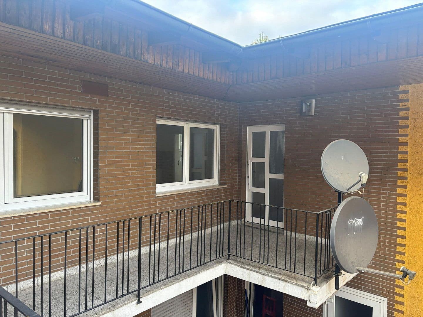 Pronájem bytu 3+1 103 m², Prechtlstr. 1, Kümmersbruck, Bavorsko Pronájem bytu 3+1 103 m², Prechtlstr. 1, Kümmersbruck, Bavorsko