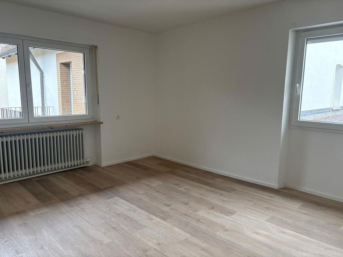 Pronájem bytu 3+1 103 m², Prechtlstr. 1, Kümmersbruck, Bavorsko Pronájem bytu 3+1 103 m², Prechtlstr. 1, Kümmersbruck, Bavorsko