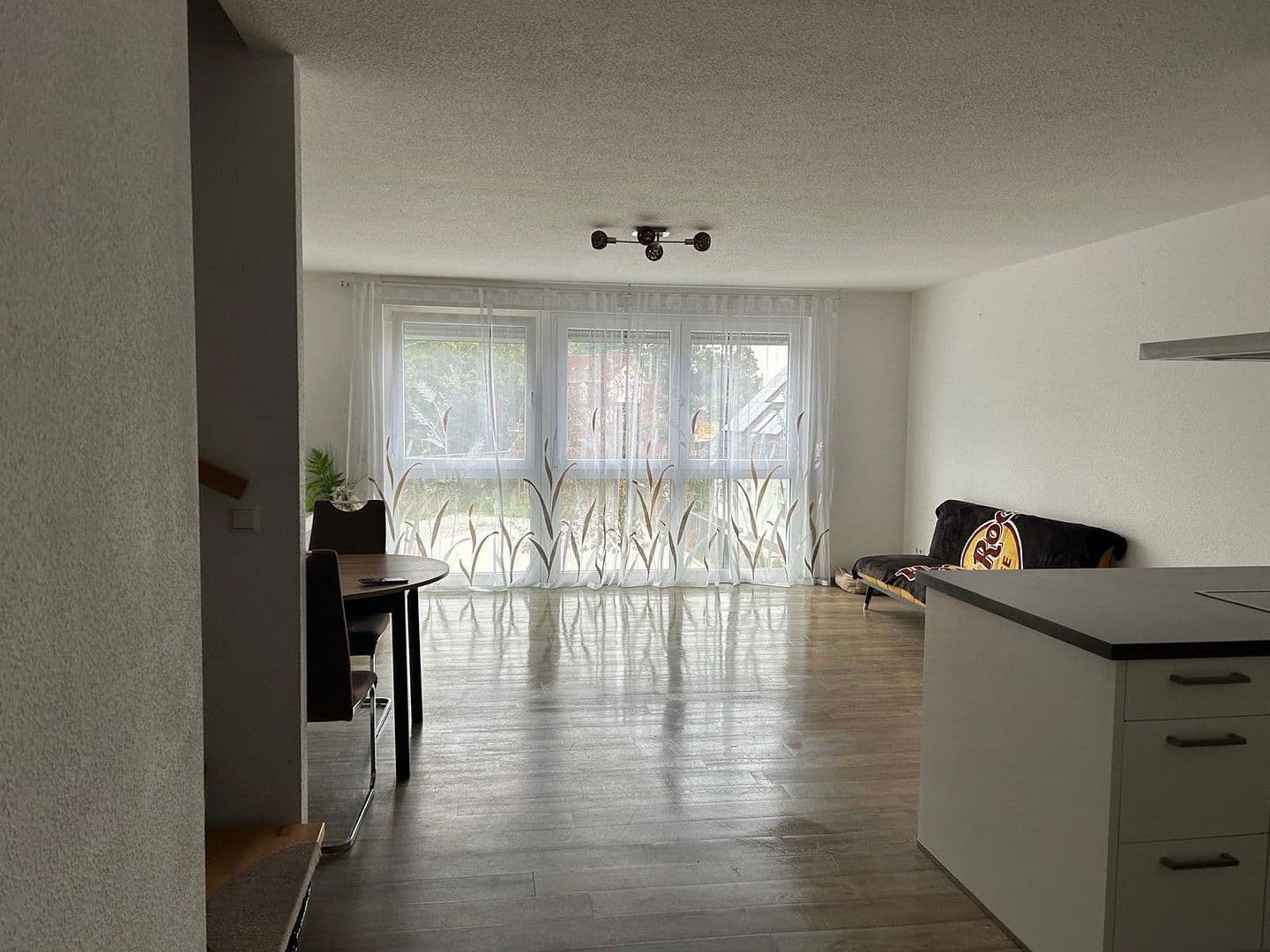 Prodej domu 145 m², pozemek 151 m², Rastatt, Bádensko-Württembersko Prodej domu 145 m², pozemek 151 m², Rastatt, Bádensko-Württembersko