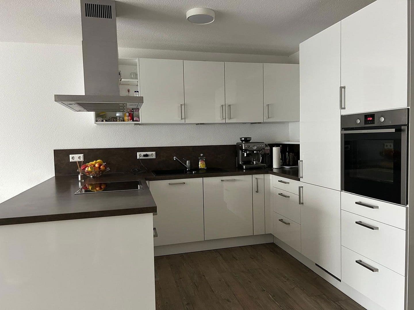 Prodej domu 145 m², pozemek 151 m², Rastatt, Bádensko-Württembersko Prodej domu 145 m², pozemek 151 m², Rastatt, Bádensko-Württembersko