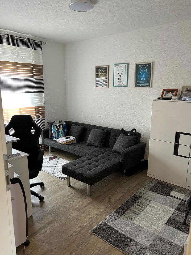 Prodej domu 145 m², pozemek 151 m², Rastatt, Bádensko-Württembersko Prodej domu 145 m², pozemek 151 m², Rastatt, Bádensko-Württembersko