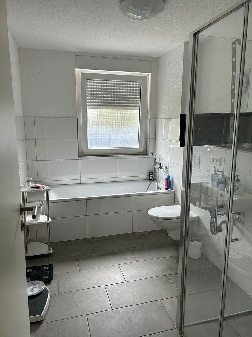 Prodej domu 145 m², pozemek 151 m², Rastatt, Bádensko-Württembersko Prodej domu 145 m², pozemek 151 m², Rastatt, Bádensko-Württembersko