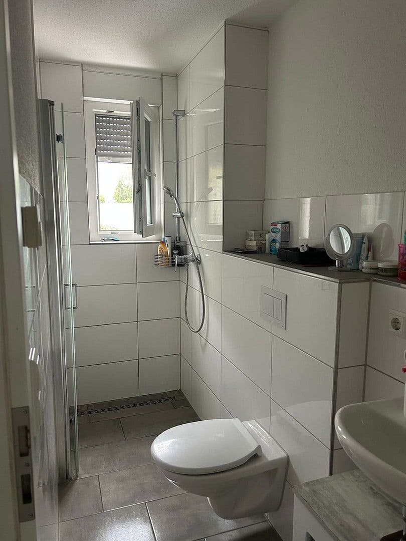 Prodej domu 145 m², pozemek 151 m², Rastatt, Bádensko-Württembersko Prodej domu 145 m², pozemek 151 m², Rastatt, Bádensko-Württembersko