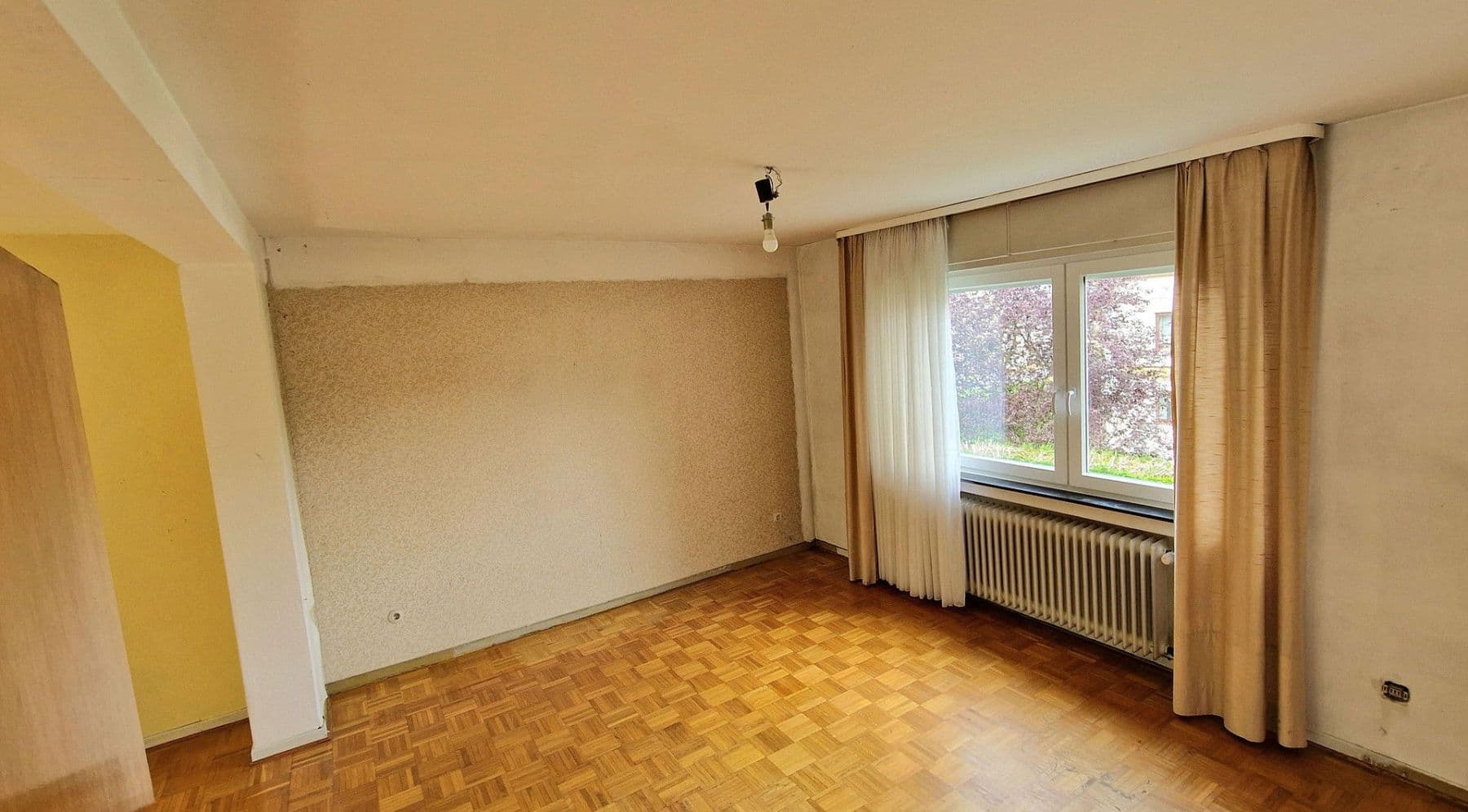 Prodej domu 180 m², pozemek 695 m², Mainz, Porýní-Falc Prodej domu 180 m², pozemek 695 m², Mainz, Porýní-Falc
