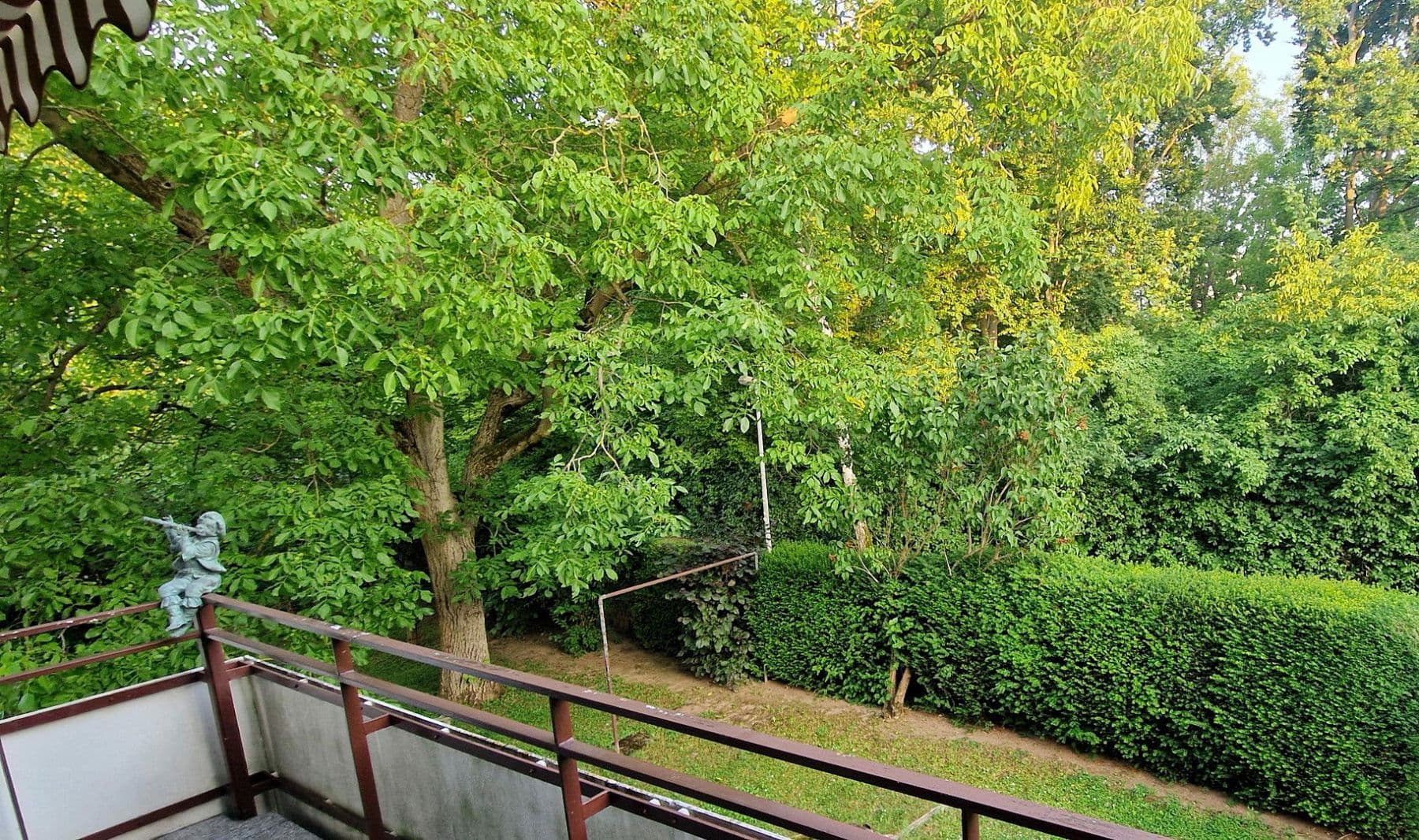 Prodej domu 180 m², pozemek 695 m², Mainz, Porýní-Falc Prodej domu 180 m², pozemek 695 m², Mainz, Porýní-Falc