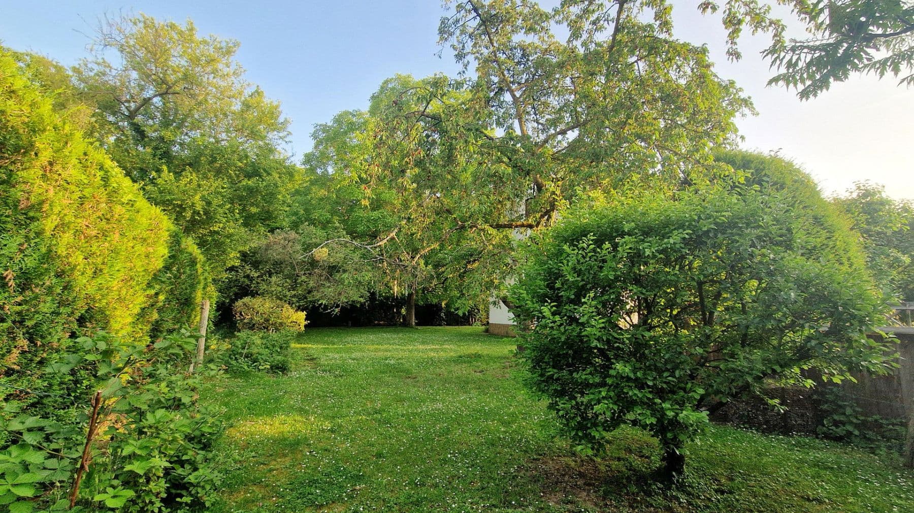 Prodej domu 180 m², pozemek 695 m², Mainz, Porýní-Falc Prodej domu 180 m², pozemek 695 m², Mainz, Porýní-Falc