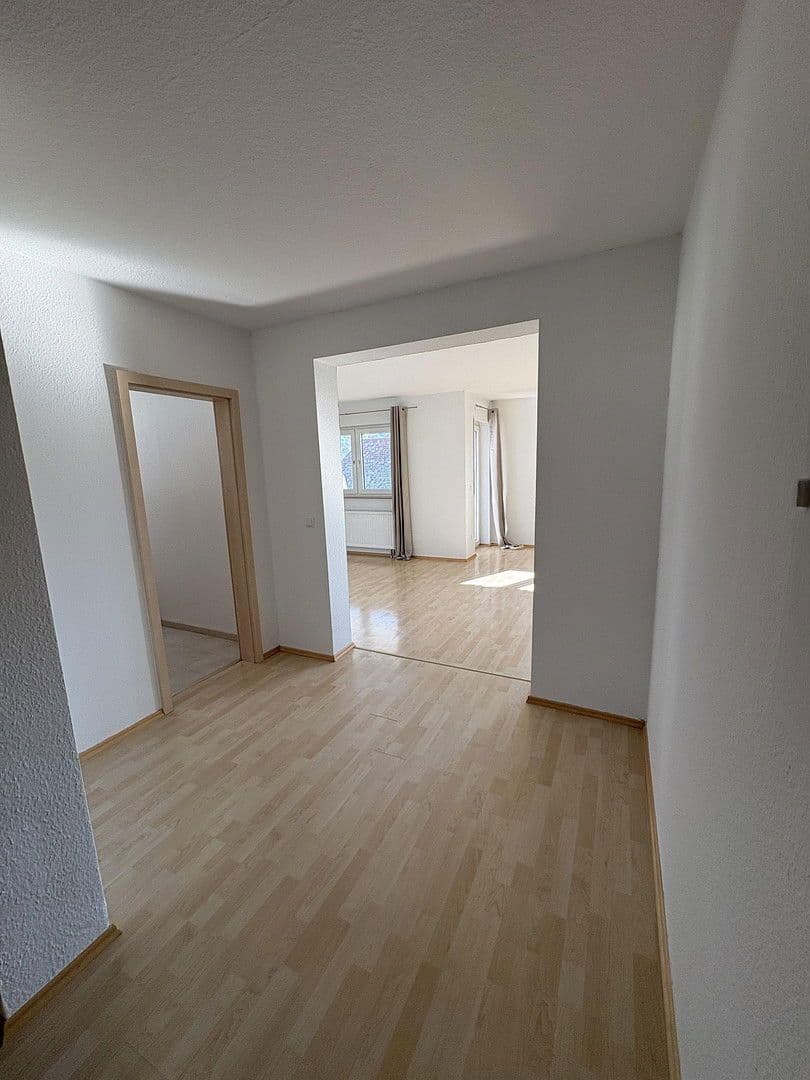 Prodej bytu 5+kk 128 m², Ramstein-Miesenbach, Porýní-Falc Prodej bytu 5+kk 128 m², Ramstein-Miesenbach, Porýní-Falc