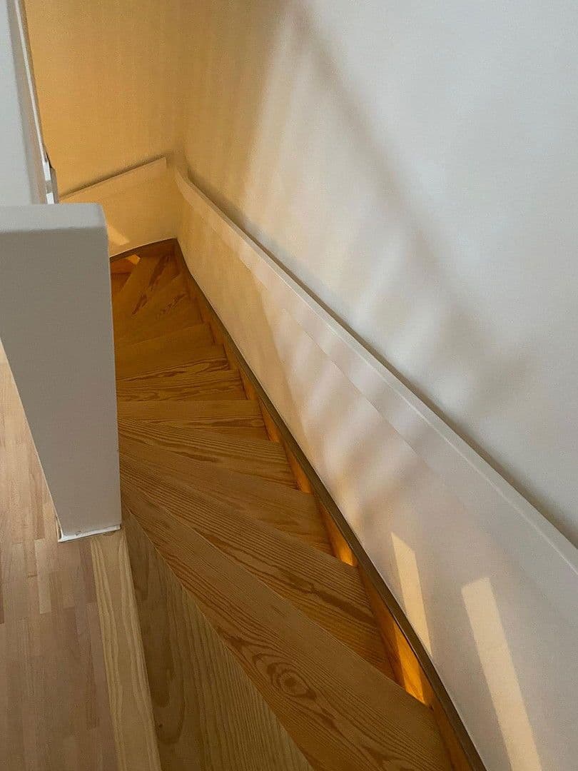 Pronájem bytu 4+1 127 m², Volksdorfer Weg 54a, Hamburg, Hamburg Pronájem bytu 4+1 127 m², Volksdorfer Weg 54a, Hamburg, Hamburg