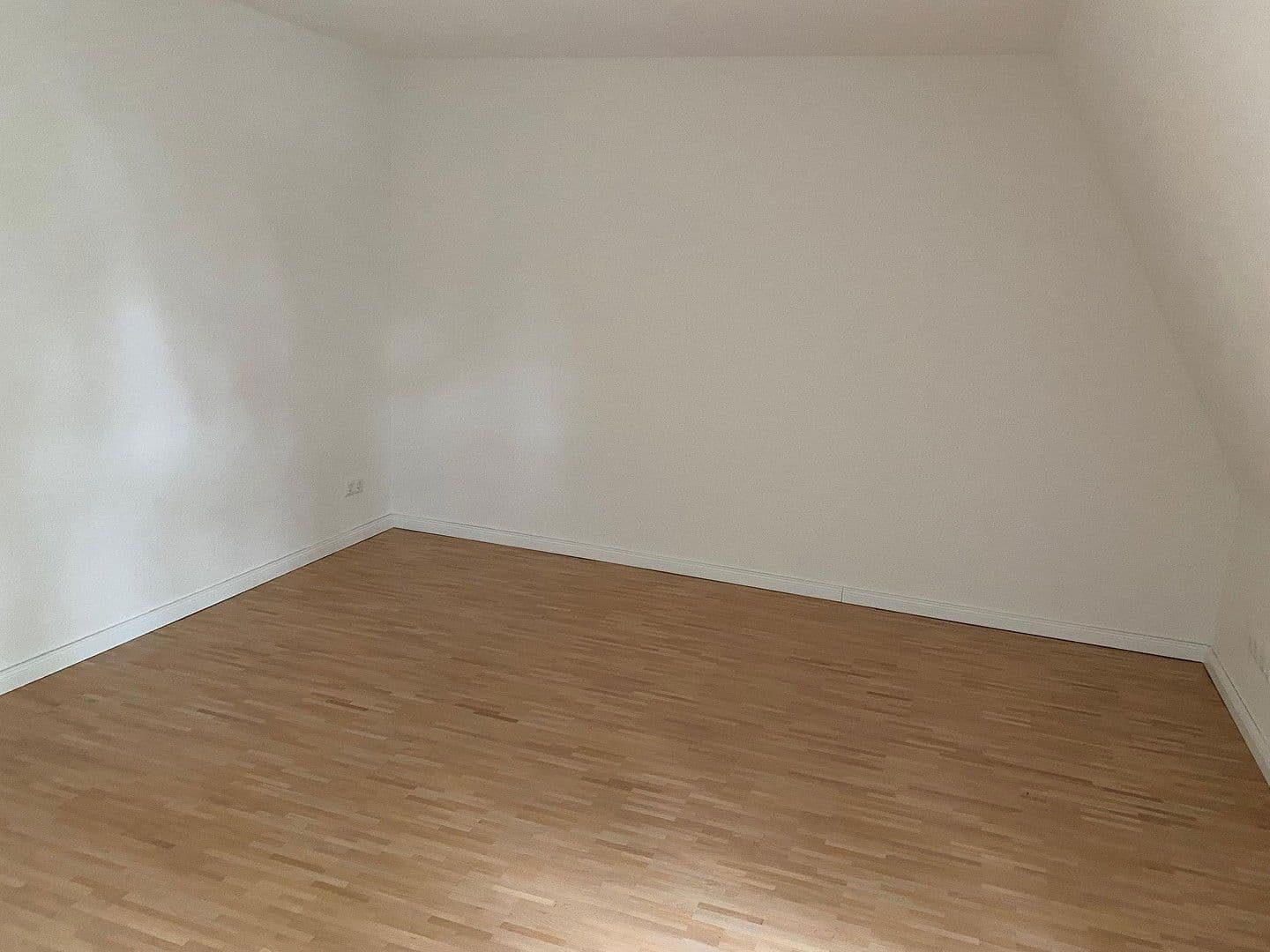 Pronájem bytu 4+1 127 m², Volksdorfer Weg 54a, Hamburg, Hamburg Pronájem bytu 4+1 127 m², Volksdorfer Weg 54a, Hamburg, Hamburg