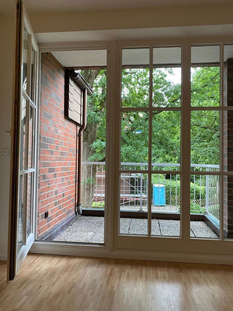 Pronájem bytu 4+1 127 m², Volksdorfer Weg 54a, Hamburg, Hamburg Pronájem bytu 4+1 127 m², Volksdorfer Weg 54a, Hamburg, Hamburg