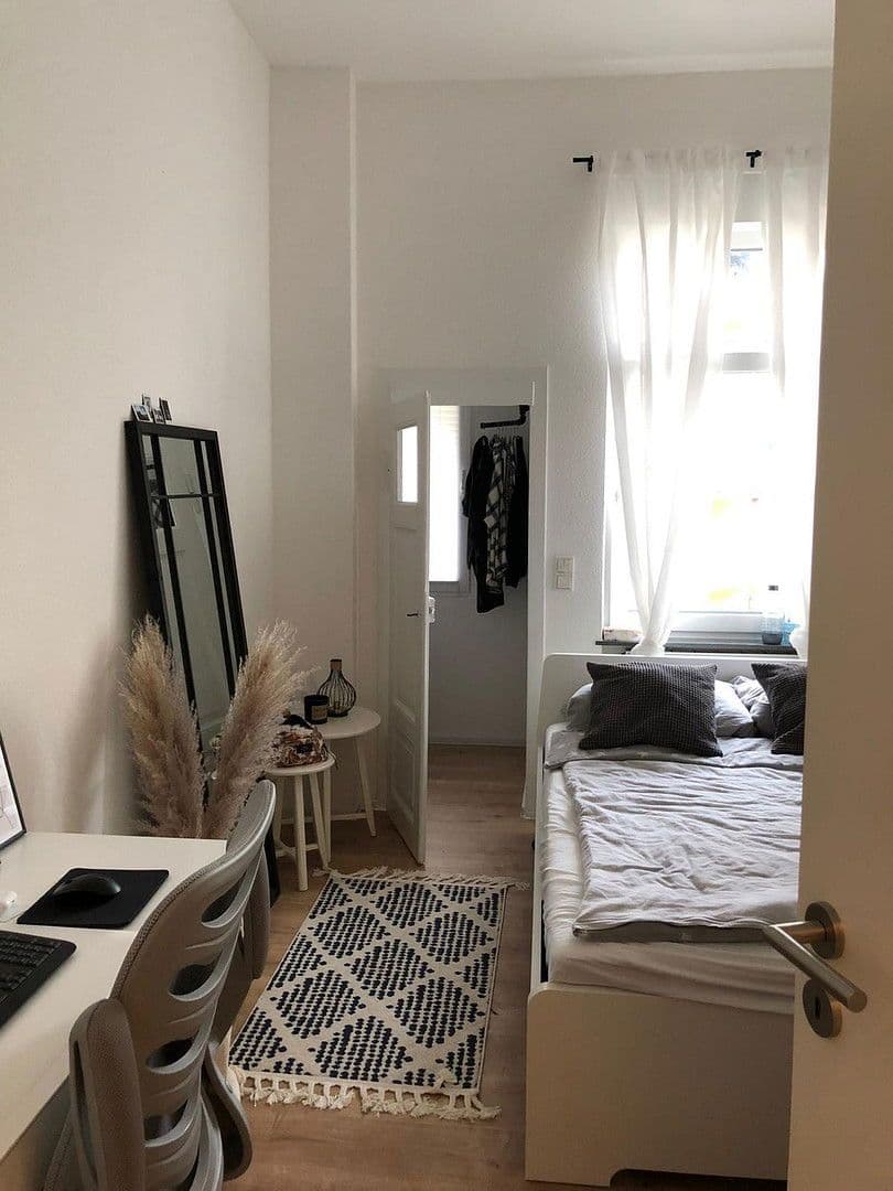 Pronájem bytu 3+1 65 m², Schützenstraße 42, Ludwigshafen am Rhein, Porýní-Falc Pronájem bytu 3+1 65 m², Schützenstraße 42, Ludwigshafen am Rhein, Porýní-Falc