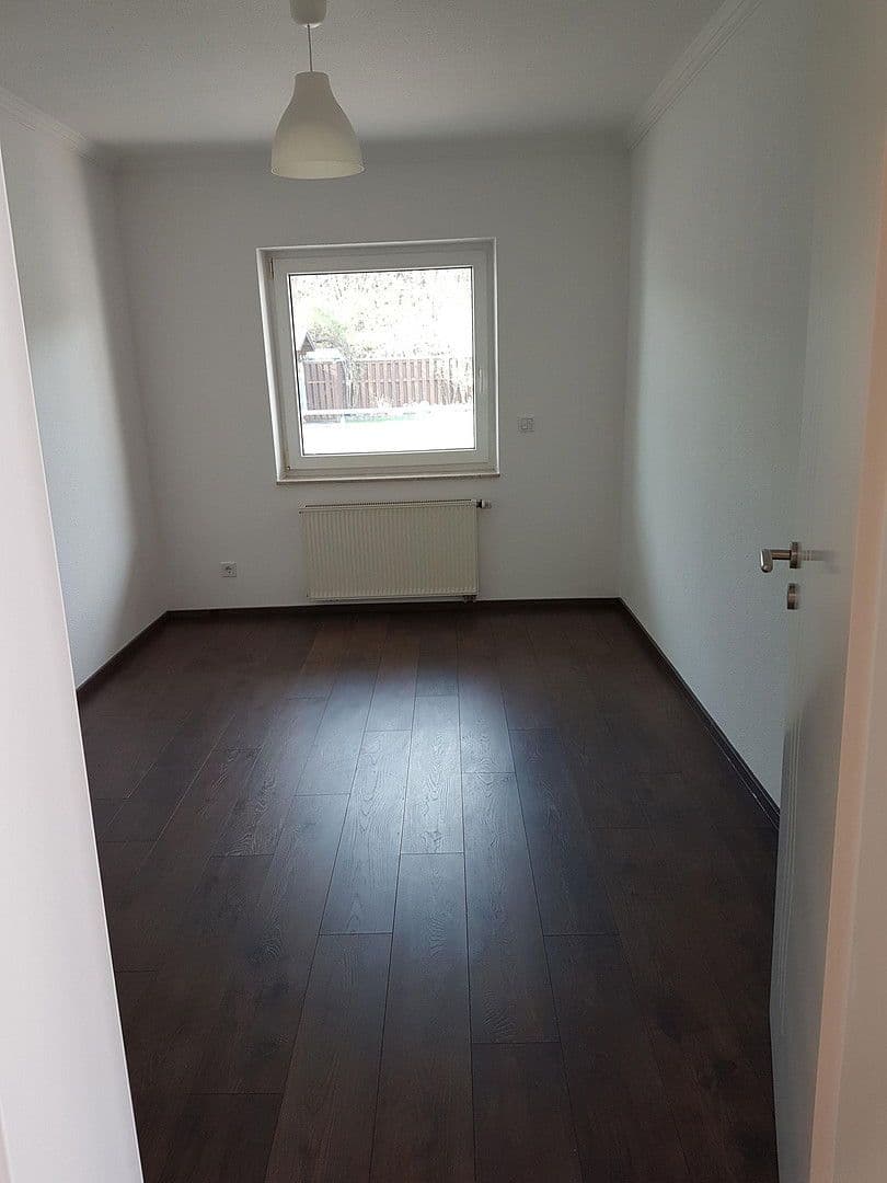 Pronájem bytu 4+1 120 m², Hennef (Sieg), Severní Porýní-Vestfálsko Pronájem bytu 4+1 120 m², Hennef (Sieg), Severní Porýní-Vestfálsko