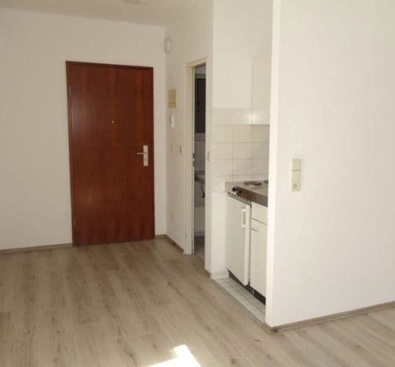 Pronájem bytu 1+1 20 m², Leipziger Str. 2 b, Markranstädt, Sasko Pronájem bytu 1+1 20 m², Leipziger Str. 2 b, Markranstädt, Sasko